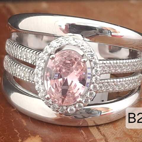 Pink Diamond Ring Size S/9.5
R830.00