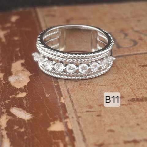 Luna Ring Size N/7
R300.00