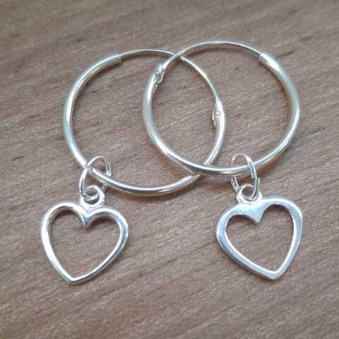 A31 Sleeper Hoop Hearts Earrings
20mm
R310.00pp