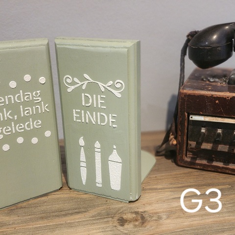 Book End
R100.00 per set